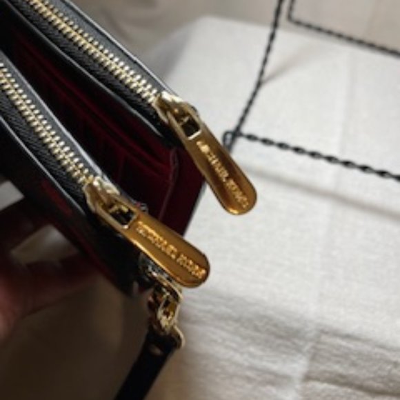 MICHAEL KORS EUC DOUBLE SIDED WALLET - Picture 5 of 13